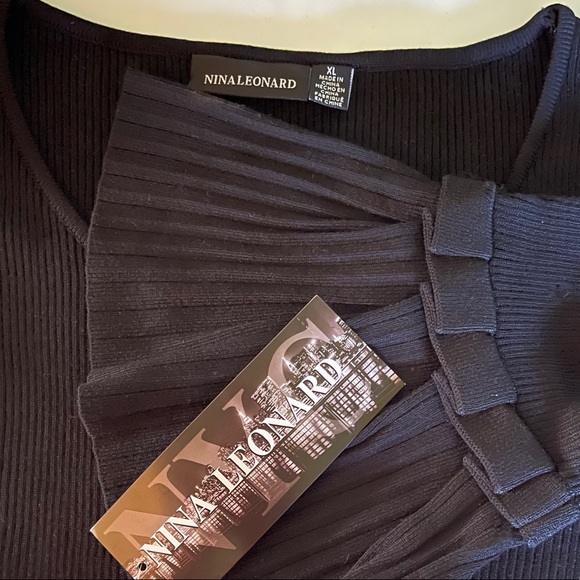 NINA LEONARD | Ribbed Knit Bell Sleeve Sweater Above- Knee Round Neckline Dress - Picture 11 of 16